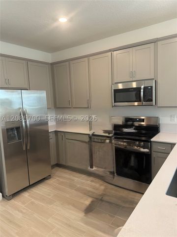 5826 Spacious Skies Way, Delray Beach, FL 33484