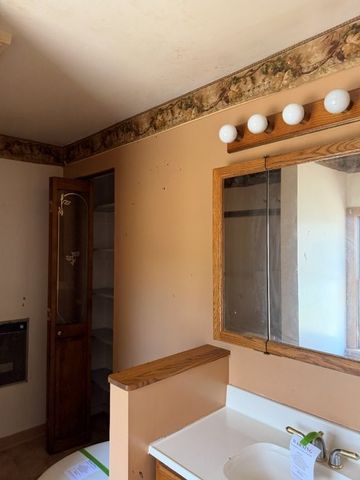 1015 Cascade Rd, Monaca, PA 15061