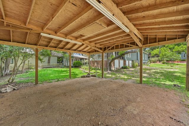4925 Main Street, Chappell Hill, TX 77426