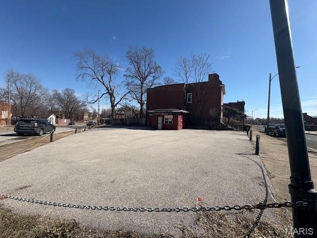 2639 Natural Bridge, St Louis, MO 63107