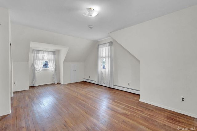 2 Jackson Avenue, Massapequa Park, NY 11762