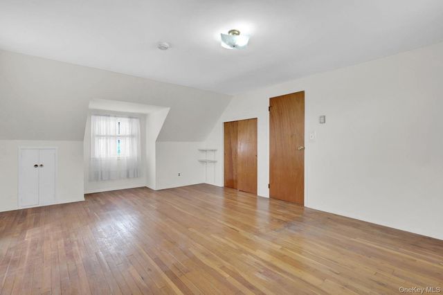 2 Jackson Avenue, Massapequa Park, NY 11762