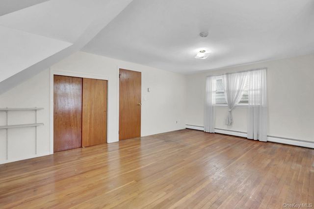 2 Jackson Avenue, Massapequa Park, NY 11762