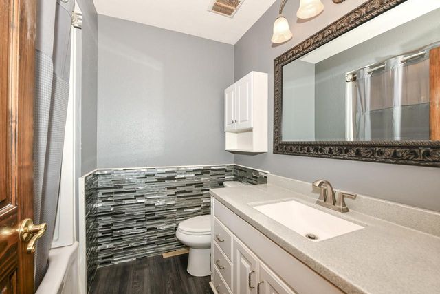 1143 Rainbow COURT, Mukwonago, WI 53149