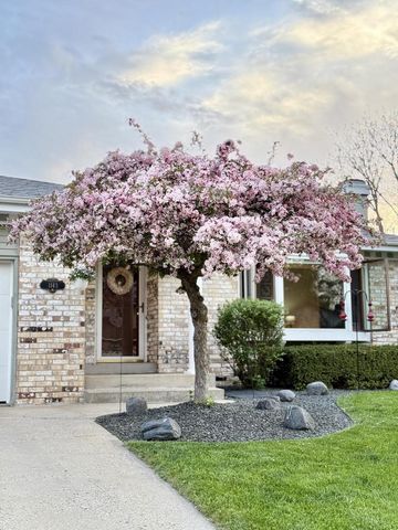 1143 Rainbow COURT, Mukwonago, WI 53149