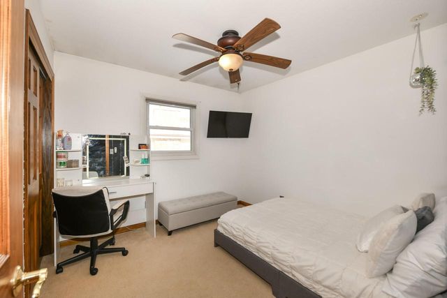 1143 Rainbow COURT, Mukwonago, WI 53149