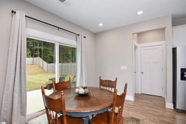 126 Walking Stick Way, Pelzer, SC 29669