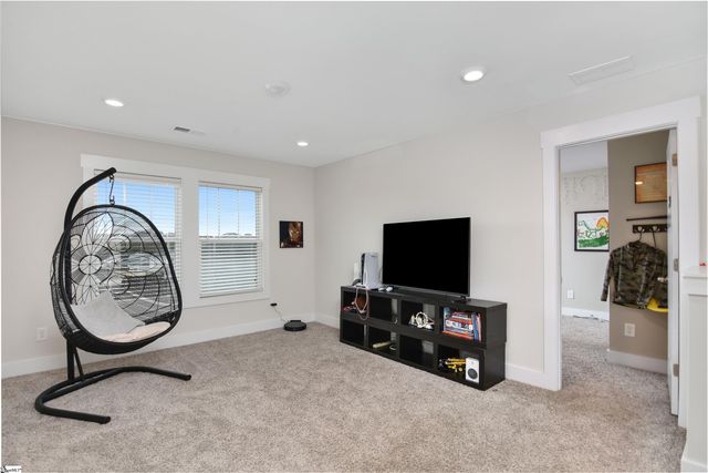 126 Walking Stick Way, Pelzer, SC 29669