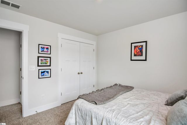 126 Walking Stick Way, Pelzer, SC 29669