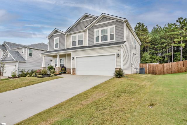 126 Walking Stick Way, Pelzer, SC 29669