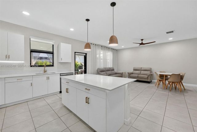 12950 SW 229th Ter, Miami, FL 33170