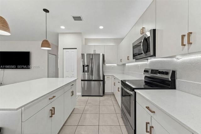 12950 SW 229th Ter, Miami, FL 33170