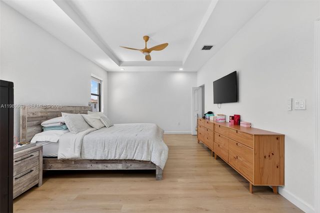 12950 SW 229th Ter, Miami, FL 33170