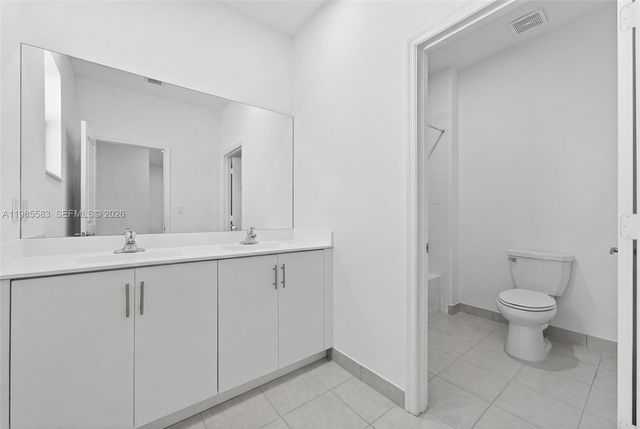 12950 SW 229th Ter, Miami, FL 33170