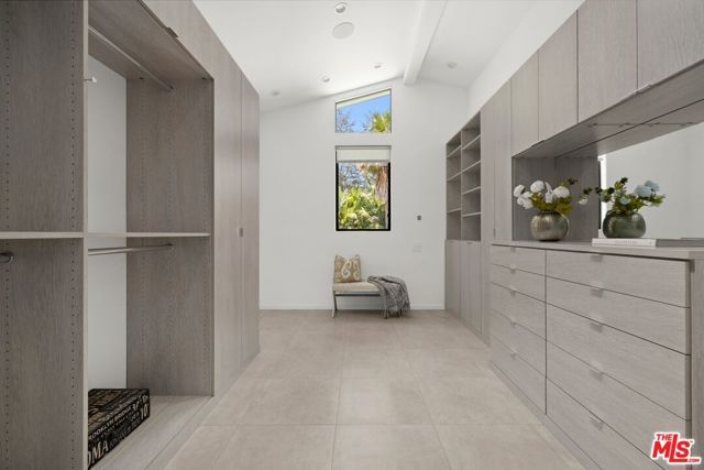 2110 Westridge Road, Los Angeles, CA 90049