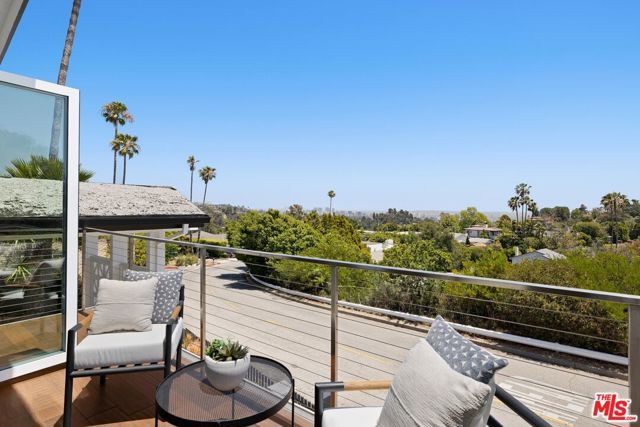 2110 Westridge Road, Los Angeles, CA 90049