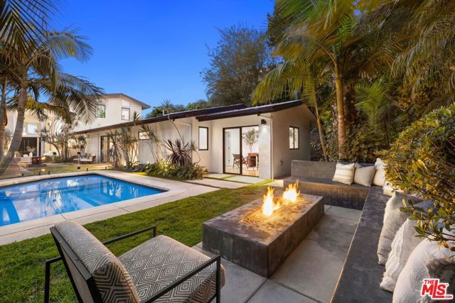 2110 Westridge Road, Los Angeles, CA 90049