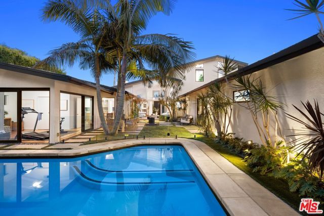 2110 Westridge Road, Los Angeles, CA 90049