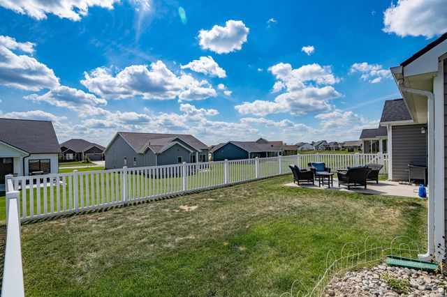 13035 Silk Tree Trail, Fort Wayne, IN 46814