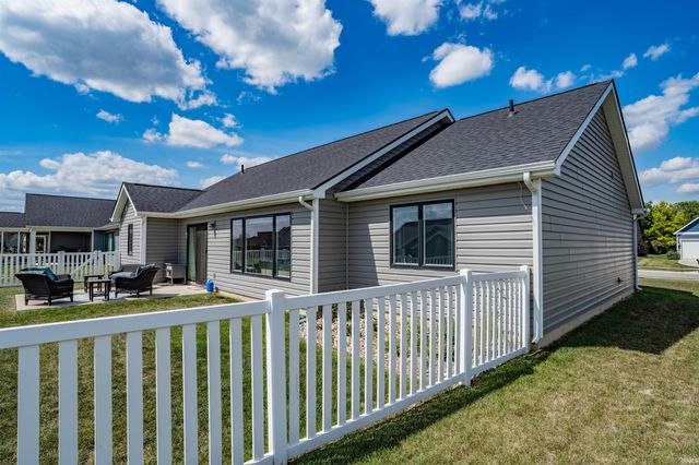 13035 Silk Tree Trail, Fort Wayne, IN 46814