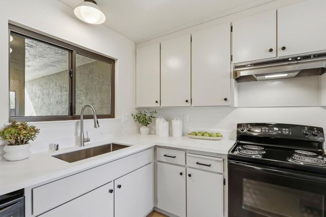 595 Manet Terrace, Sunnyvale, CA 94087