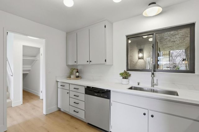 595 Manet Terrace, Sunnyvale, CA 94087