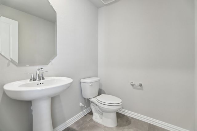 2704 Big Bend Mews, Corinth, TX 76209