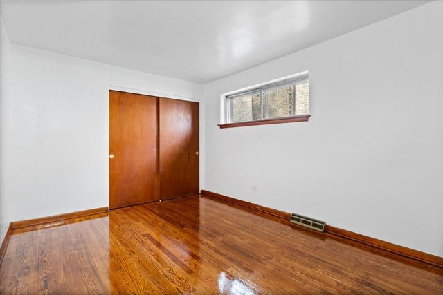 852 E 88th Place, Chicago, IL 60619