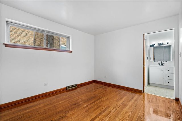 852 E 88th Place, Chicago, IL 60619
