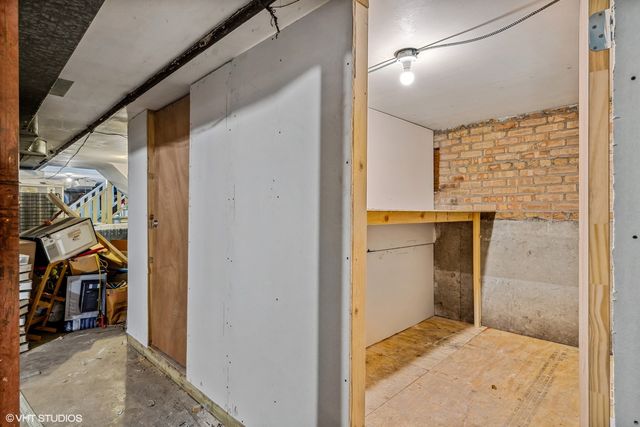 852 E 88th Place, Chicago, IL 60619