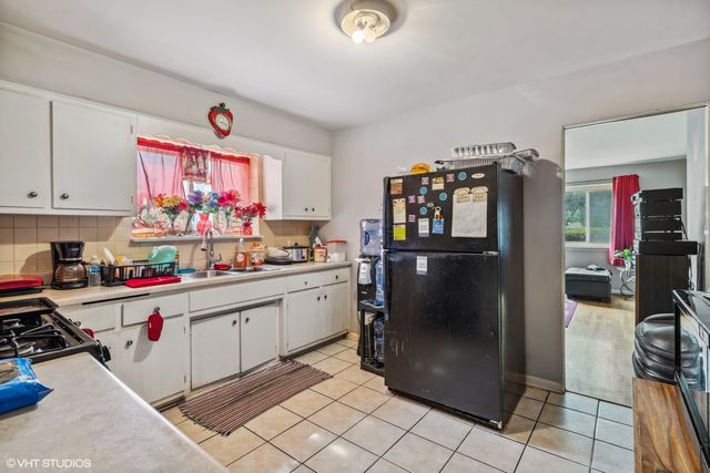 852 E 88th Place, Chicago, IL 60619