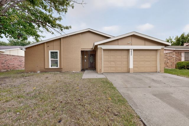 5620 Norris Street, Fort Worth, TX 76119