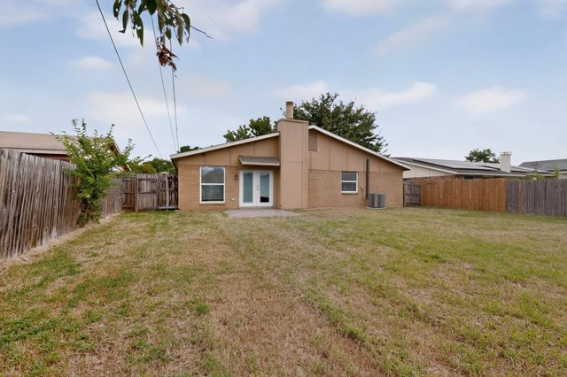 5620 Norris Street, Fort Worth, TX 76119