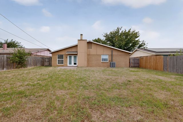5620 Norris Street, Fort Worth, TX 76119