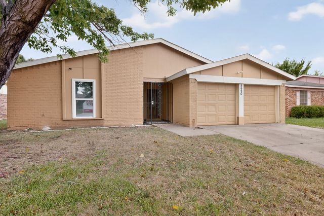 5620 Norris Street, Fort Worth, TX 76119