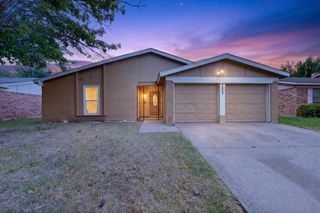 5620 Norris Street, Fort Worth, TX 76119