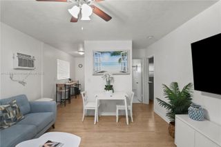 717 SW 13th Ave 1, Fort Lauderdale, FL 33312