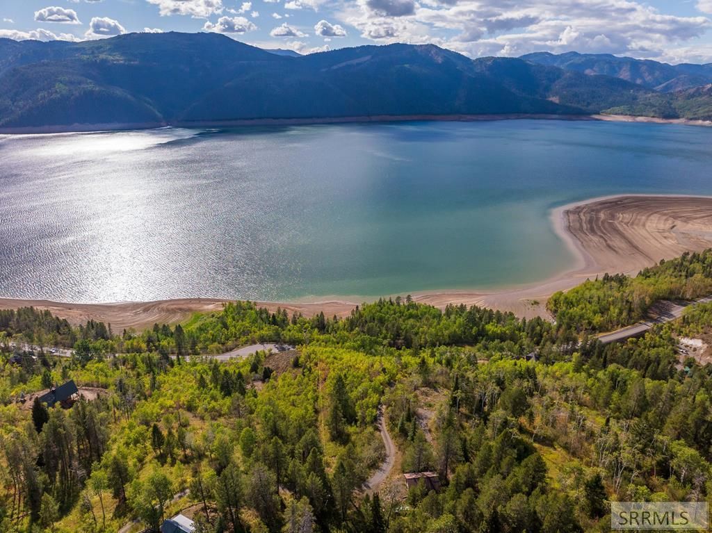 Image 1 of property listing at TBD Kellogg Lane, Irwin, ID 83428