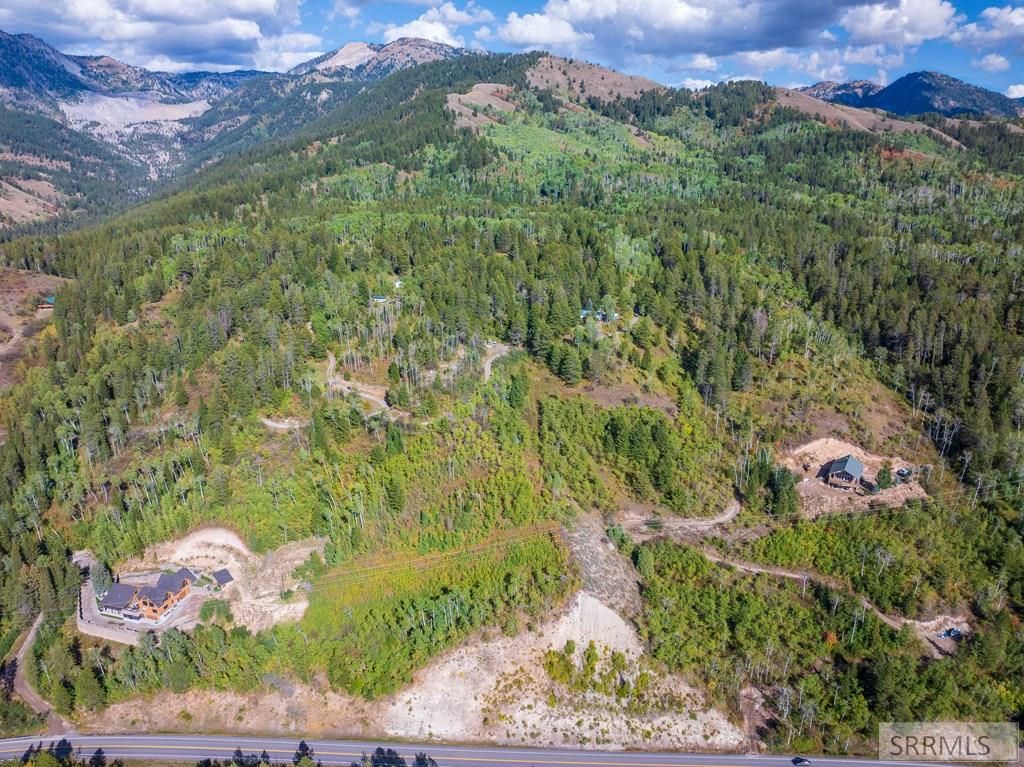 Image 8 of property listing at TBD Kellogg Lane, Irwin, ID 83428