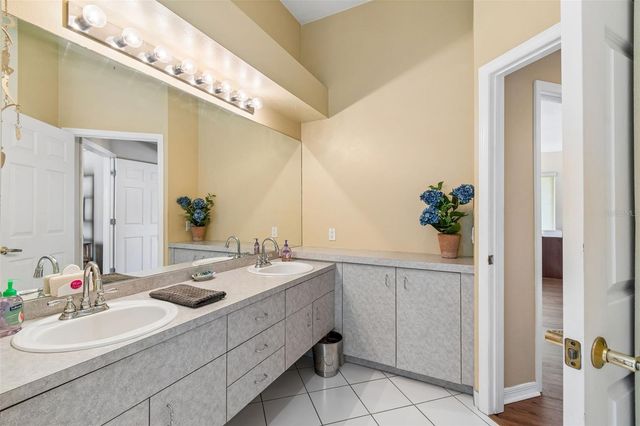 1226 HOVERSHAM DRIVE, New Port Richey, FL 34655