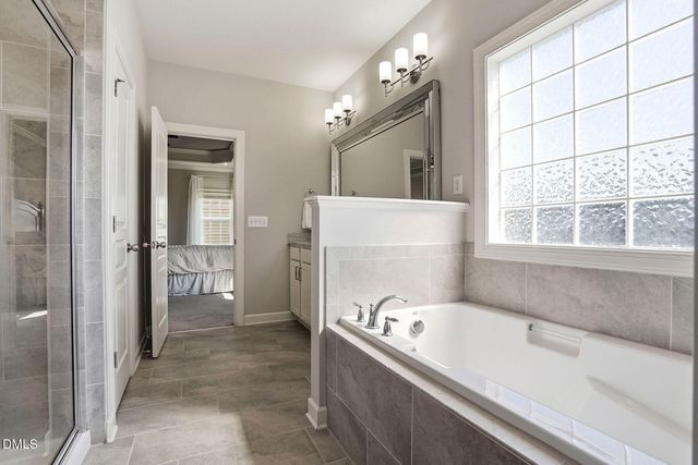 768 Kerr Lake Drive, Fuquay Varina, NC 27526