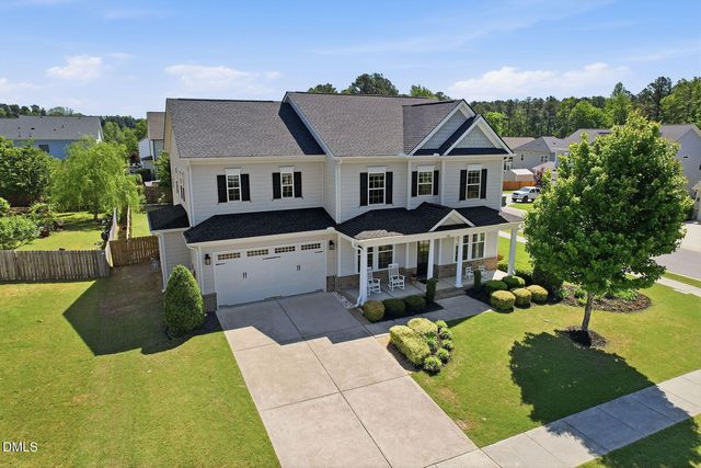 768 Kerr Lake Drive, Fuquay Varina, NC 27526