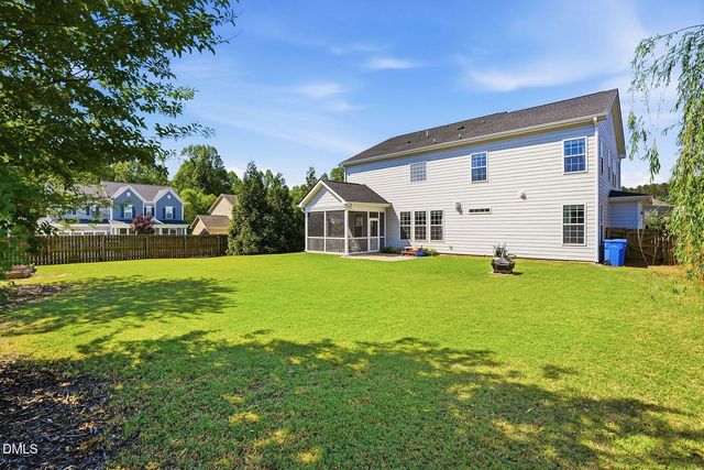 768 Kerr Lake Drive, Fuquay Varina, NC 27526