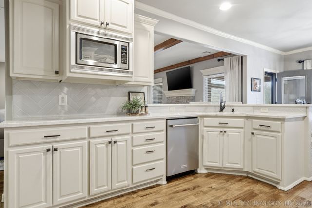 16623 E 47th Street, Tulsa, OK 74134