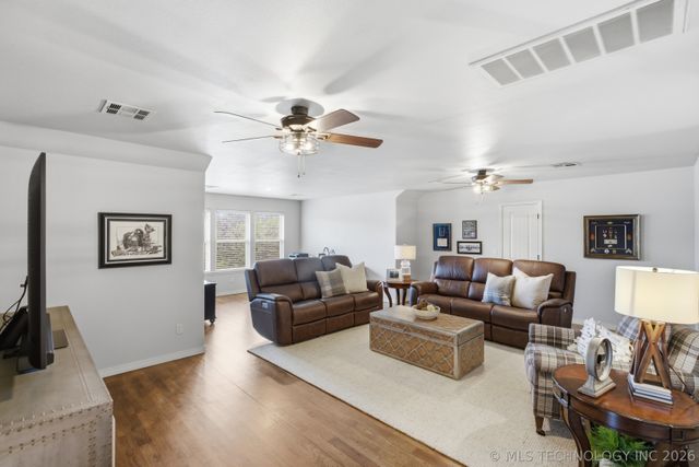 16623 E 47th Street, Tulsa, OK 74134