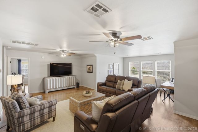 16623 E 47th Street, Tulsa, OK 74134