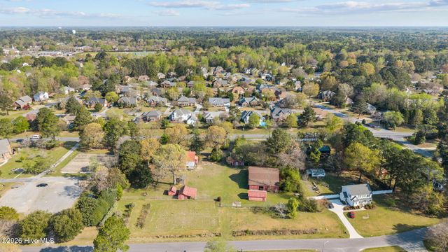 2850 E Fire Tower Road, Greenville, NC 27858