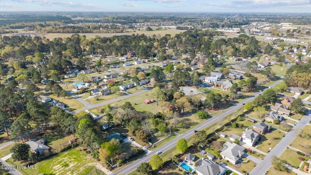 2850 E Fire Tower Road, Greenville, NC 27858