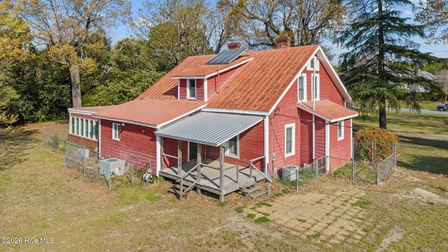 2850 E Fire Tower Road, Greenville, NC 27858