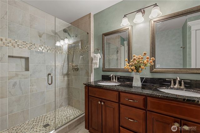 413 174th Place NE, Bellevue, WA 98008